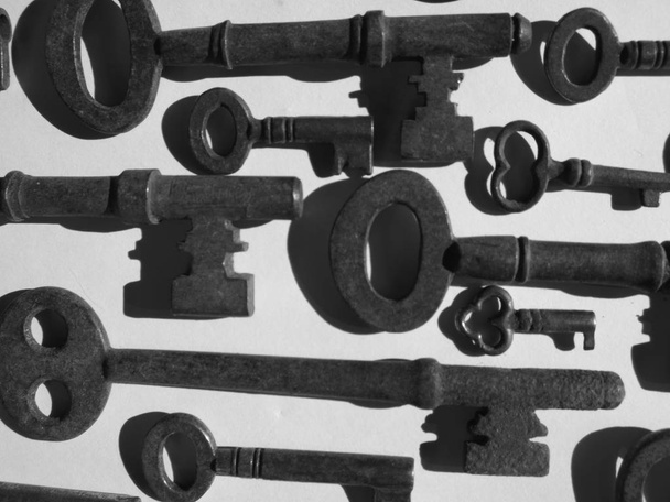 ۲۱ نکته کلیدی برای کسب درآمد از هوش مصنوعی با ساخت کتاب‌های الکترونیکی